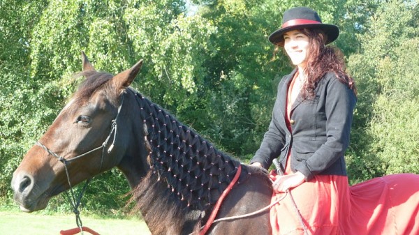 <a href="http://www.aaciv.com/wp-content/uploads/2012/01/fete-du-cheval3.jpg" target="_top">fete-du-cheval3</a>